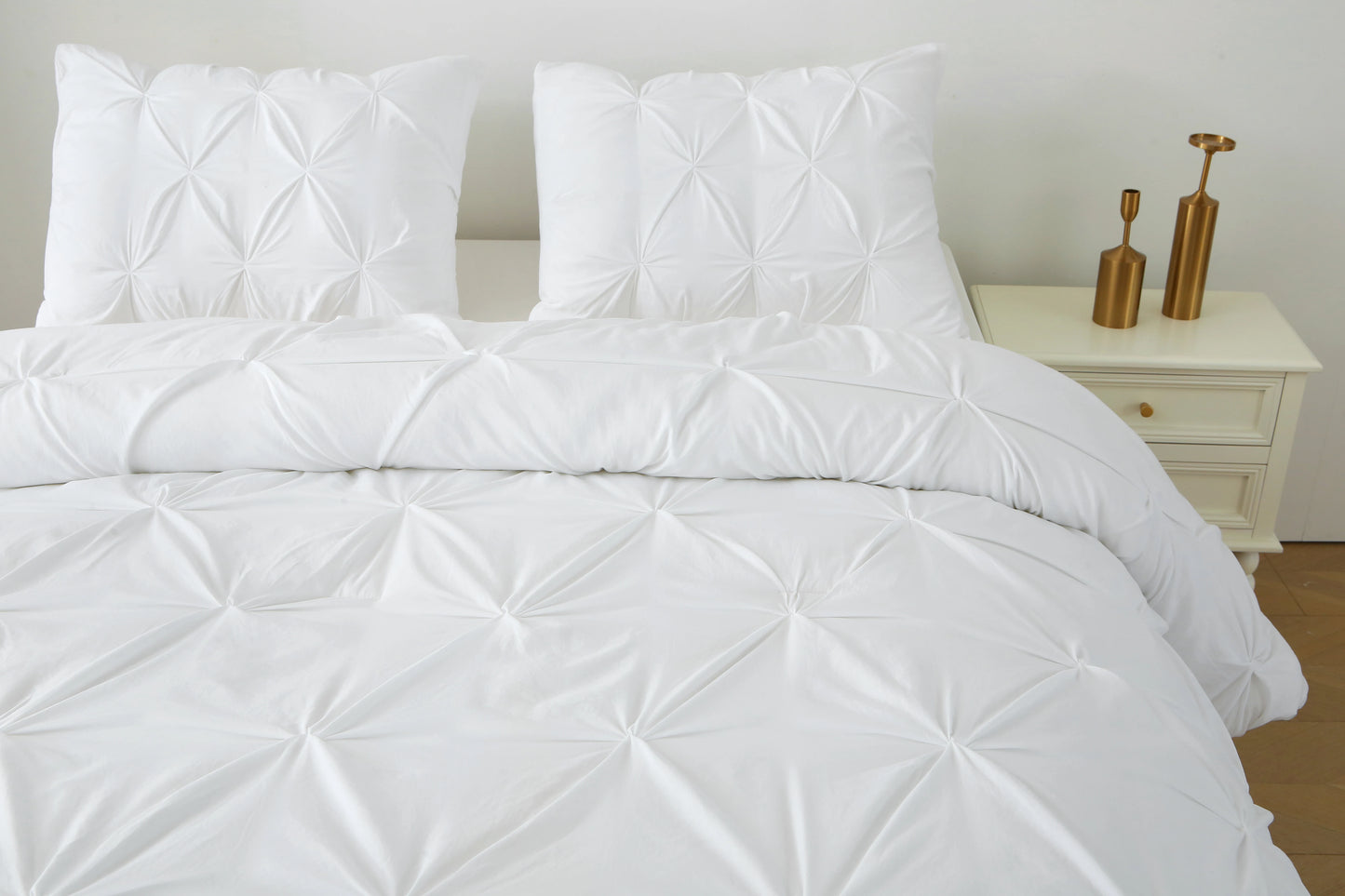 King Pintuck Comforter Set Down Alternative Shams White